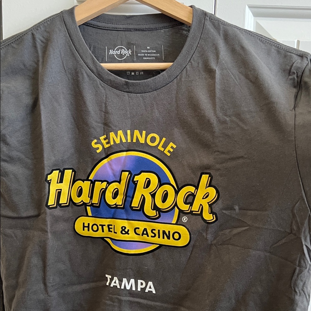 NEW Seminole Hard Rock Casino Tampa Charcoal Gray T-shirt Adult M